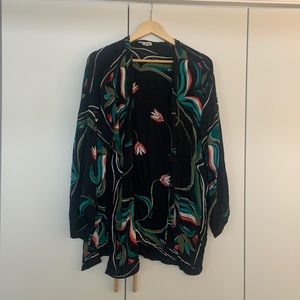 Billabong Kimono wrap size small/medium